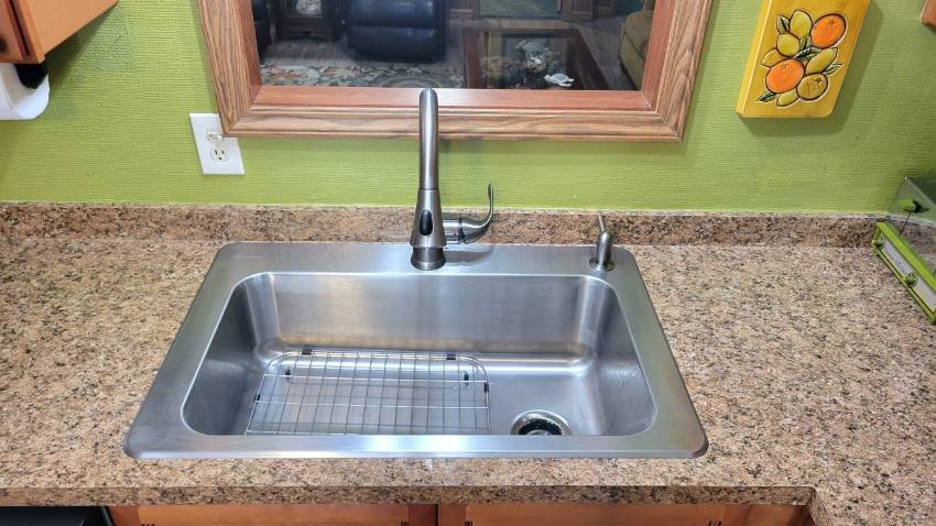 171 Juniper Drive West a Dundee, FL Mobile or Manufactured Home for Sale